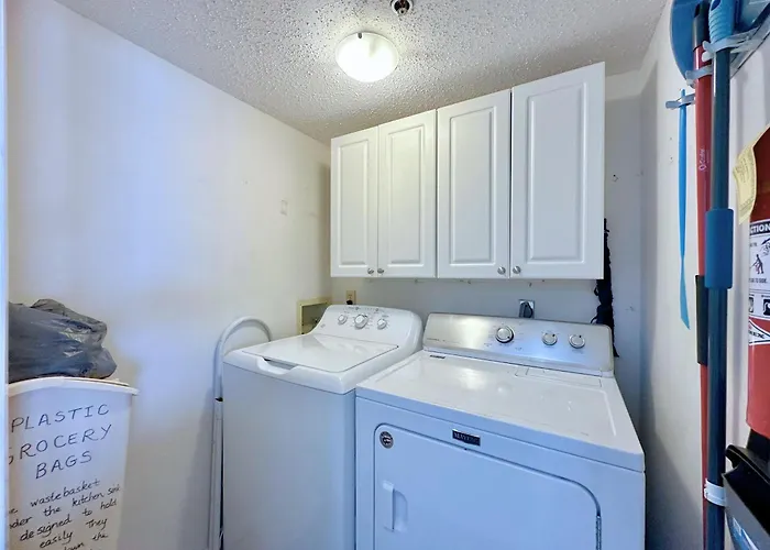 Ocean Breeze 204e Holiday home