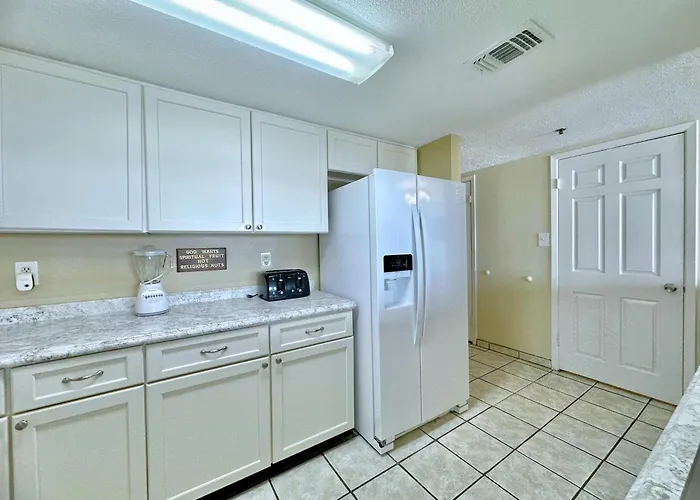 Ocean Breeze 204e Holiday home
